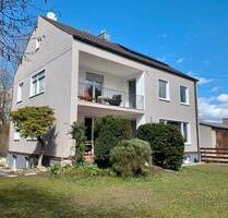 ab 01.03.25 WG-Zimmer in 270qm Haus mit Garten und Parkplatz - Augsburg Lechhausen