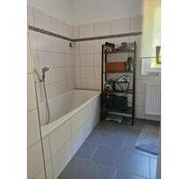 Helle 3-Zimmer Wohnung mit Balkon und Garage - Hessisch Lichtenau