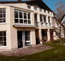 3 Zimmer Wohnung in Gilching - 1.680,00 EUR Kaltmiete, in Jesenwang (PLZ: 82287)