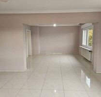 Stieldorferhohn: Top-modernisierte Etagenwohnung mit gehobener Ausstattung - Königswinter