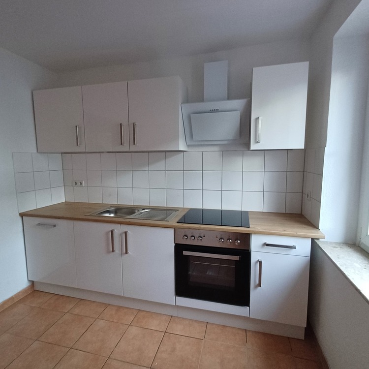Gemütliche 2-Zimmer-Wohnung mit Moderner Küche: Stilvoll Wohnen in Zentraler Lage - Chemnitz Bundesweit - Sachsen - Chemnitz - Lutherviertel
