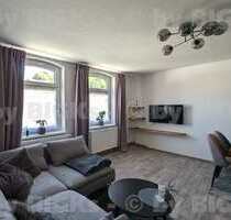Zella-Mehlis: 3 Zimmer Wohnung,sepKüche,Bad mit Dusche, GROSSER GARTEN (-;)