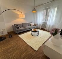 Sehr schöne 3 Zimmer Whg komplett möbliert ! Fußläufig zum HBf ! - Duisburg