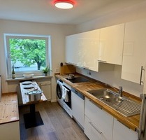 Helles, möbliertes 15,5-qm-Zimmer (warm inkl. Internet) in 3er WG - Regensburg