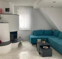 Liebevolle 3er Frauen WG - 450,00 EUR Kaltmiete, ca.  90,00 m² Wohnfläche in Reutlingen (PLZ: 72770) Betzingen