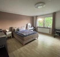 WG-Zimmer (25qm) in Bockenheim - 650,00 EUR Kaltmiete, ca.  25,00 m² Wohnfläche in Frankfurt am Main (PLZ: 60487)