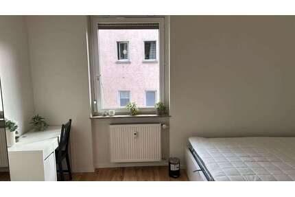 WG-Zimmer in Frankfurt am Main 695,00 € 14 m²