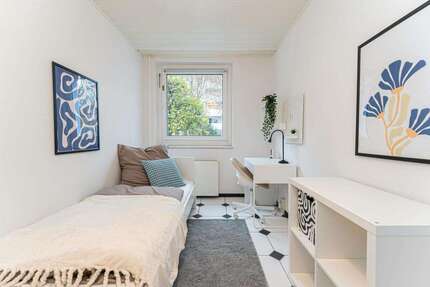 WG-Zimmer in Potsdam 630,00 € 11 m²