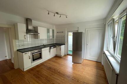 Renoviert 3 ZKB, BalkonLoggia, Garten, WG-geeignet, Nähe FH - Pirmasens