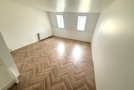 2-Zimmer-Maisonettenwohnung mit Dachterrasse- Vor dem Steintor - Bremen Östliche Vorstadt