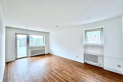 Schöne 2 12 Zimmer Wohnung mit Balkon!!! - Hagen Hagen-Mitte