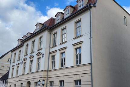 WG-geeignete 3-Zimmer-Dachgeschosswohnung im Stadtzentrum-Greifswald