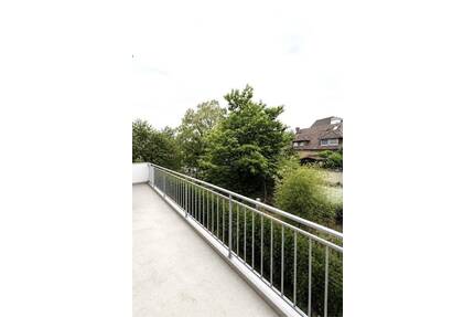 Ehrenfeld - Modernisierte 3,5-Zimmer Wohnung mit Balkon - Bochum Wiemelhausen