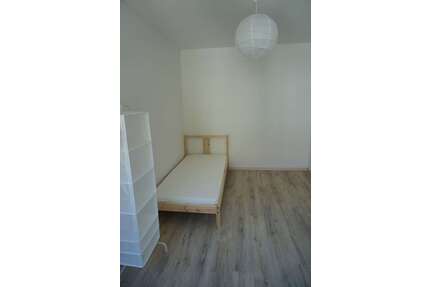 WG-Zimmer in Berlin 630,00 € 12 m²