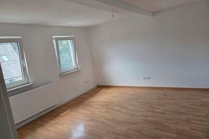 3 Zimmer Wohnung in Mühlacker - 750,00&nbsp;EUR Kaltmiete, ca.&nbsp; 70,00&nbsp;m&sup2; in Mühlacker (PLZ: 75417)