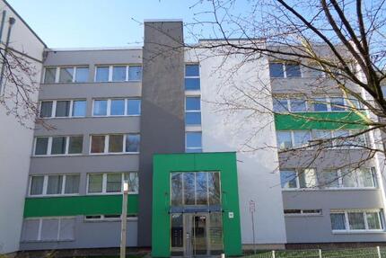 Preisgünstige 3-Zimmer-Wohnung - 893,00&nbsp;EUR Kaltmiete, ca.&nbsp; 76,00&nbsp;m&sup2; in Köln (PLZ: 50829) Ehrenfeld