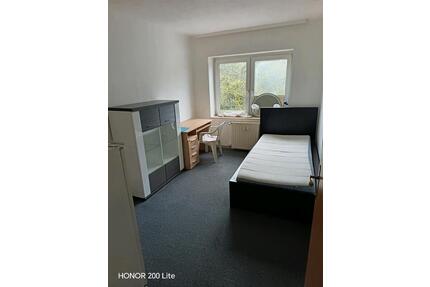 WG Zimmer zu mieten - 400,00&nbsp;EUR Kaltmiete, ca.&nbsp; 70,00&nbsp;m&sup2; in Rietberg (PLZ: 33397)