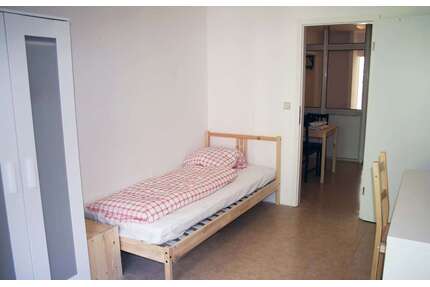 WG-Zimmer in Berlin 535,00 € 10 m²