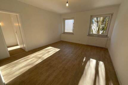 KR anCS am 27.03MV01.06 Charmante 4-Zimmer Wohnung mit flexibler Raumaufteilung und zwei Eingängen - Wuppertal Barmen