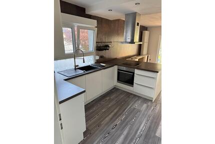 Schöne Drei Zimmer Wohnung zu vermieten - Ober-Olm