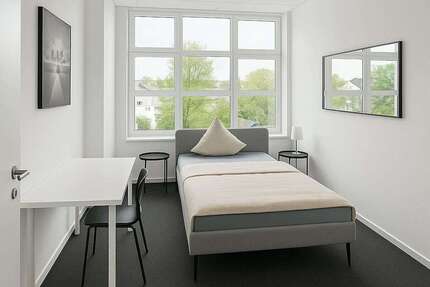 WG-Zimmer in Ottobrunn 795,00 € 14 m²