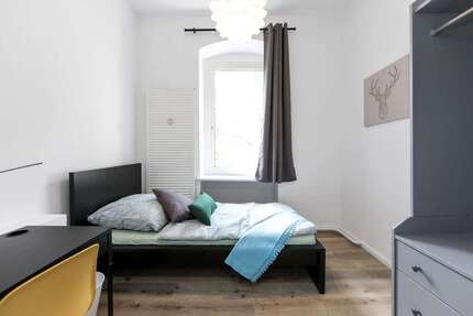 WG-Zimmer in Berlin 620,00 € 8 m²