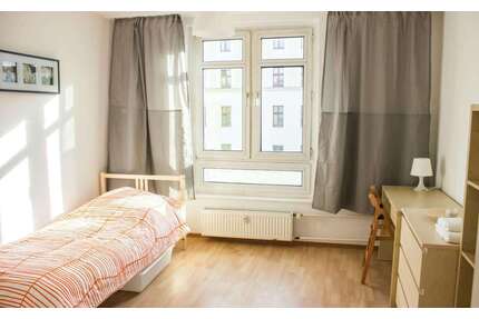 WG-Zimmer in Berlin 625,00 € 13 m²