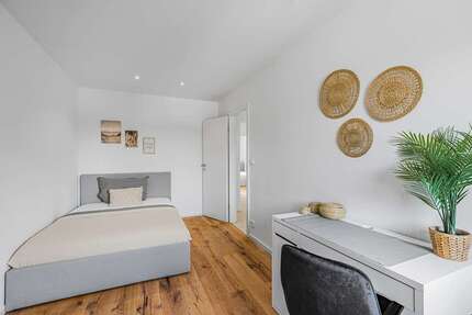 WG-Zimmer in München 800,00 € 15 m²