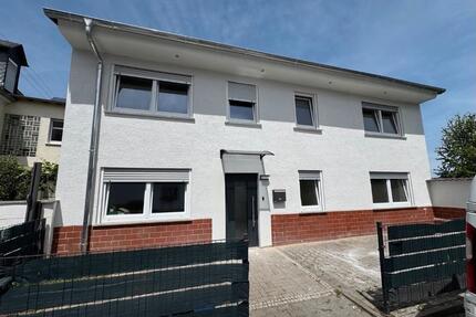 Schöne moderne 3,5 Zimmer Wohnung Haus in Elz