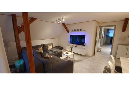 3 Zimmer DG Wohnung mit modernisiertem Bad in Hainstadt - Hainburg