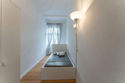WG-Zimmer in Berlin 575,00 € 9 m²