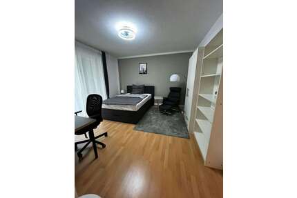 WG-Zimmer in Frankfurt am Main 735,00 € 15 m²