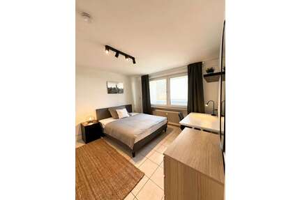 WG-Zimmer in Unterhaching 890,00 € 14 m²