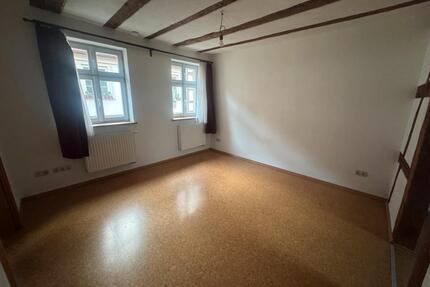 1-Zimmer Wohnung Sandgebiet - 750,00&nbsp;EUR Kaltmiete, ca.&nbsp; 30,00&nbsp;m&sup2; in Bamberg (PLZ: 96049) Am Bruderwald