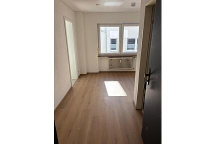 Moderne 3,5-Zimmer EG-Wohnung mit EBK & 2 Bädern–frisch renoviert - Sankt Wendel