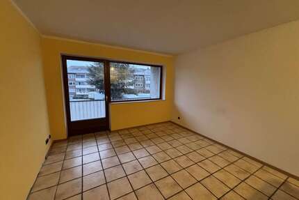 Wohnung zum Mieten in Duisburg 375,00 € 51.34 m²