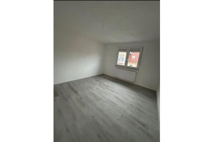 Kernsanierte 4 - Zimmer Wohnung mit neuer Einbauküche - Tuttlingen