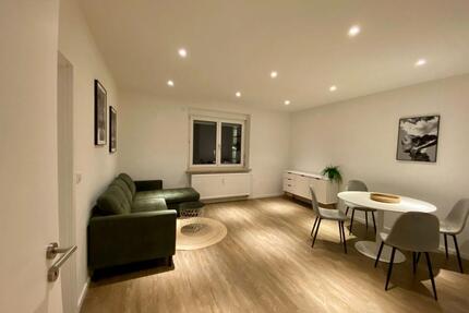 Nähe Sulzbacherstraße! Möblierte 3-Zi.-WG-Whg., moderne EBK , ohne Balkon, im 2.OG - Nürnberg Gleißhammer