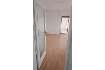 2 Zimmer Wohnung in OF Süd zu vermieten - Offenbach am Main Buchrain