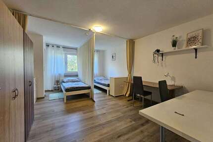 WG-Zimmer in Königsbrunn 370,00 € 21 m²