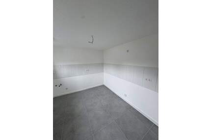 Noch je 1x 2,5 & 1x 3,5Zimmer ;Erstbezug in Wohnung in zentraler Lage in Moers - Siehe Inserat