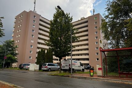 teilweise sanierte 3,5 Zimmer Wohnung mit Balkon - Gladbeck