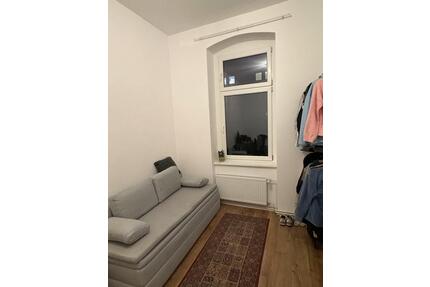 Altbau WG Zimmer in Berlin-Mitte zur Untermiete (17.02.-18.03.)