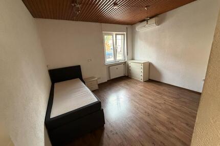 WG-Zimmer in 2er Mädchen-WG in Offenburg Ost-Stadt