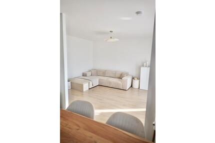 Modernisierte 2- Zimmer Wohnung mit Balkon in BI- Gadderbaum - Bielefeld