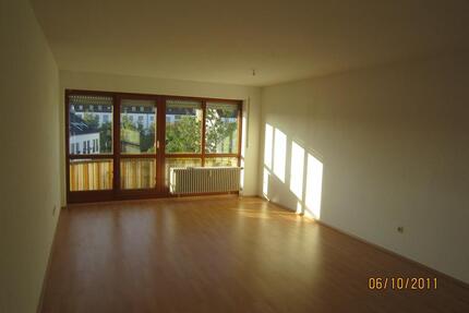 Schöne 3 Zimmer Wohnung mit Balkon und TG-Stellplatz - Landsberg am Lech Ellighofen