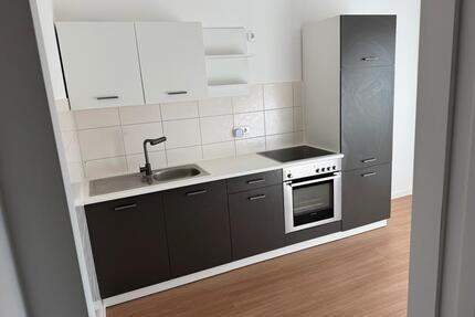 Ein Zimmer 45 m² Wohnung neu renoviert - Minden Bölhorst