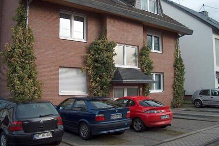 Renovierte 2,5 Zimmer Wohnung im ruhigem Haus - Egelsbach