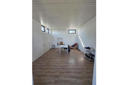 Moderne 2-Zimmer-Wohnung mit Ankleide in ruhiger Lage (MG-Lürrip) - Mönchengladbach Nord