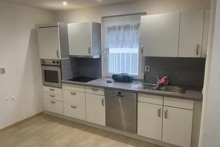 Nur Frauen - 4er WG - Zimmer - 380,00&nbsp;EUR Kaltmiete, ca.&nbsp; 16,00&nbsp;m&sup2; in Ostfildern (PLZ: 73760)